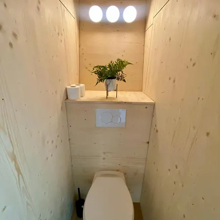 Bobble Centre - Jacuzzi - Sauna - Netflix * Mons