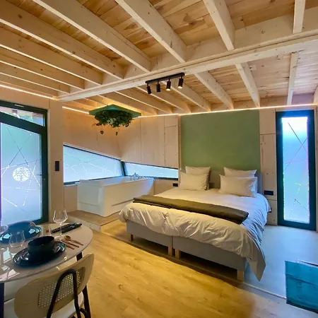 Bobble Centre - Jacuzzi - Sauna - Netflix