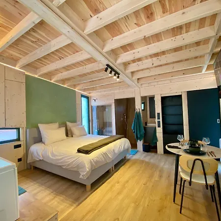 Chalet Bobble Centre - Jacuzzi - Sauna - Netflix *