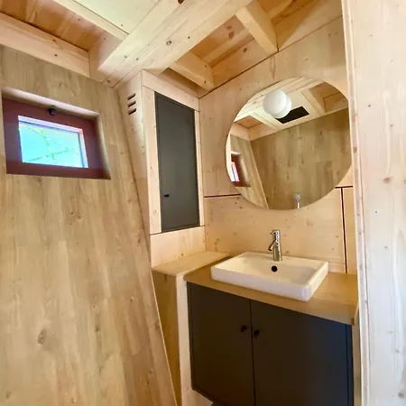Bobble Centre - Jacuzzi - Sauna - Netflix *