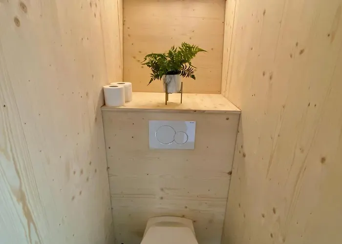 Bobble Centre - Jacuzzi - Sauna - Netflix * Mons