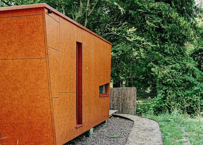 Bobble Centre - Jacuzzi - Sauna - Netflix Mons